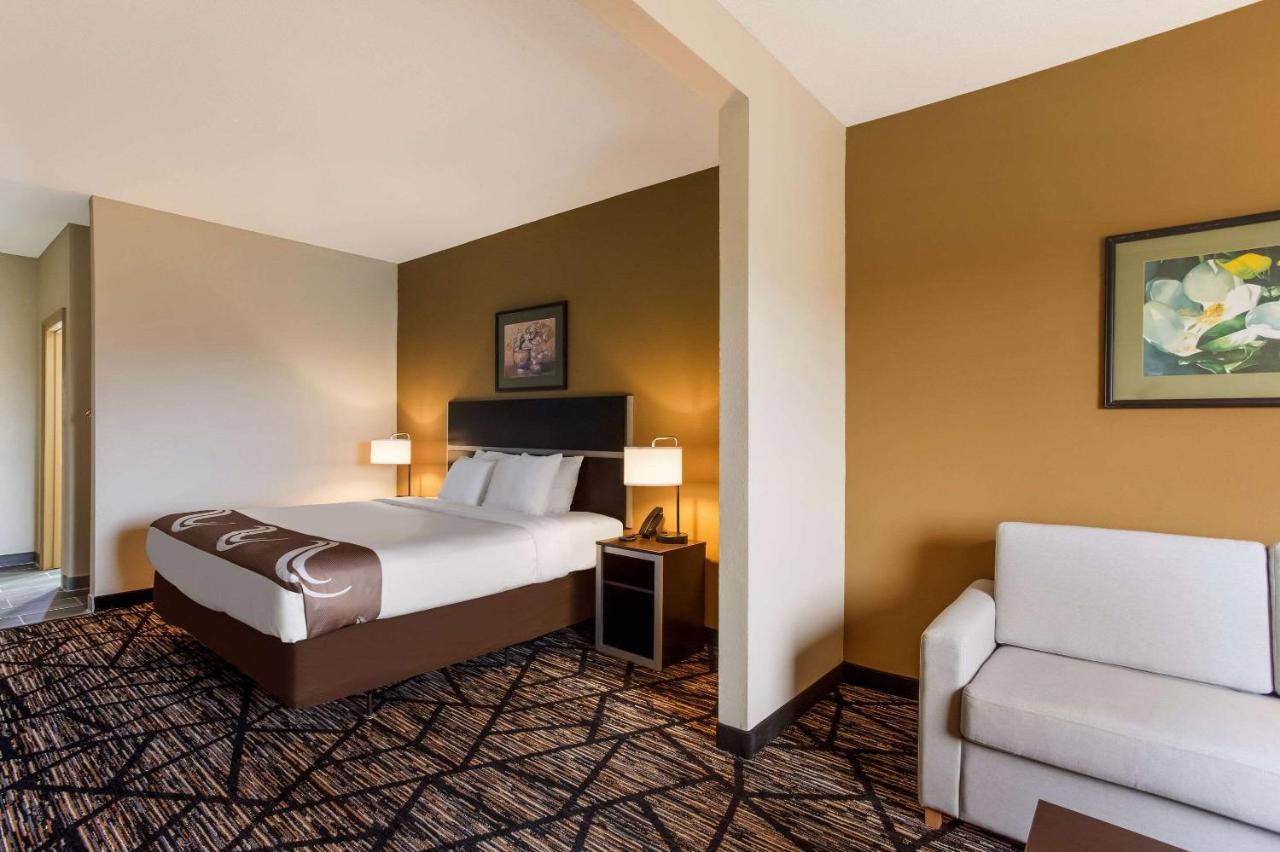 Quality Inn & Suites Pearl-Jackson Εξωτερικό φωτογραφία