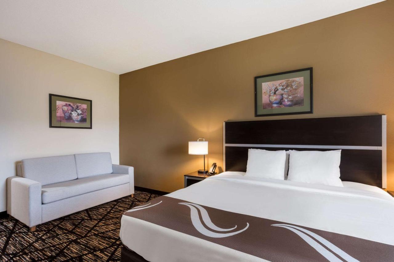Quality Inn & Suites Pearl-Jackson Εξωτερικό φωτογραφία