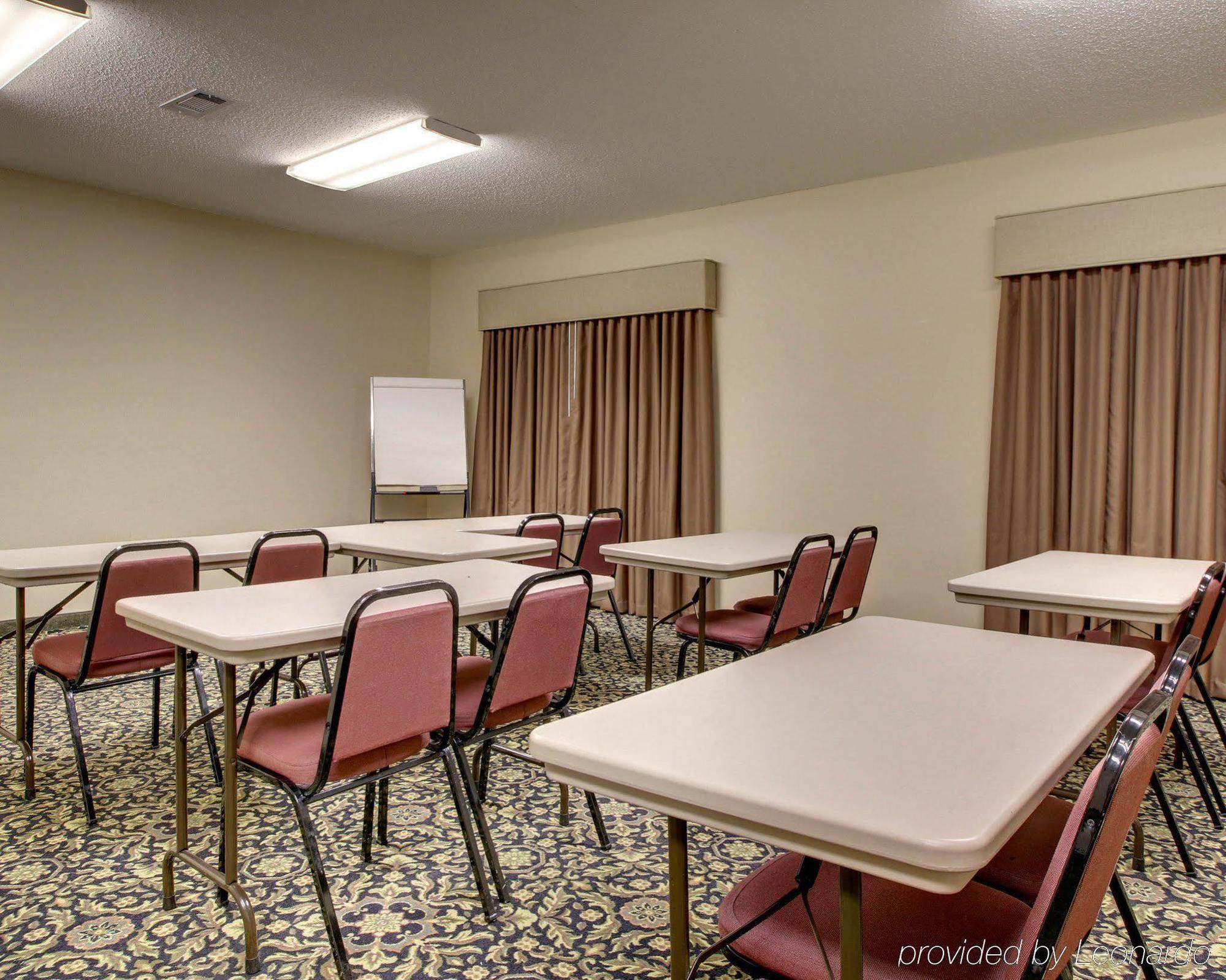 Quality Inn & Suites Pearl-Jackson Εξωτερικό φωτογραφία